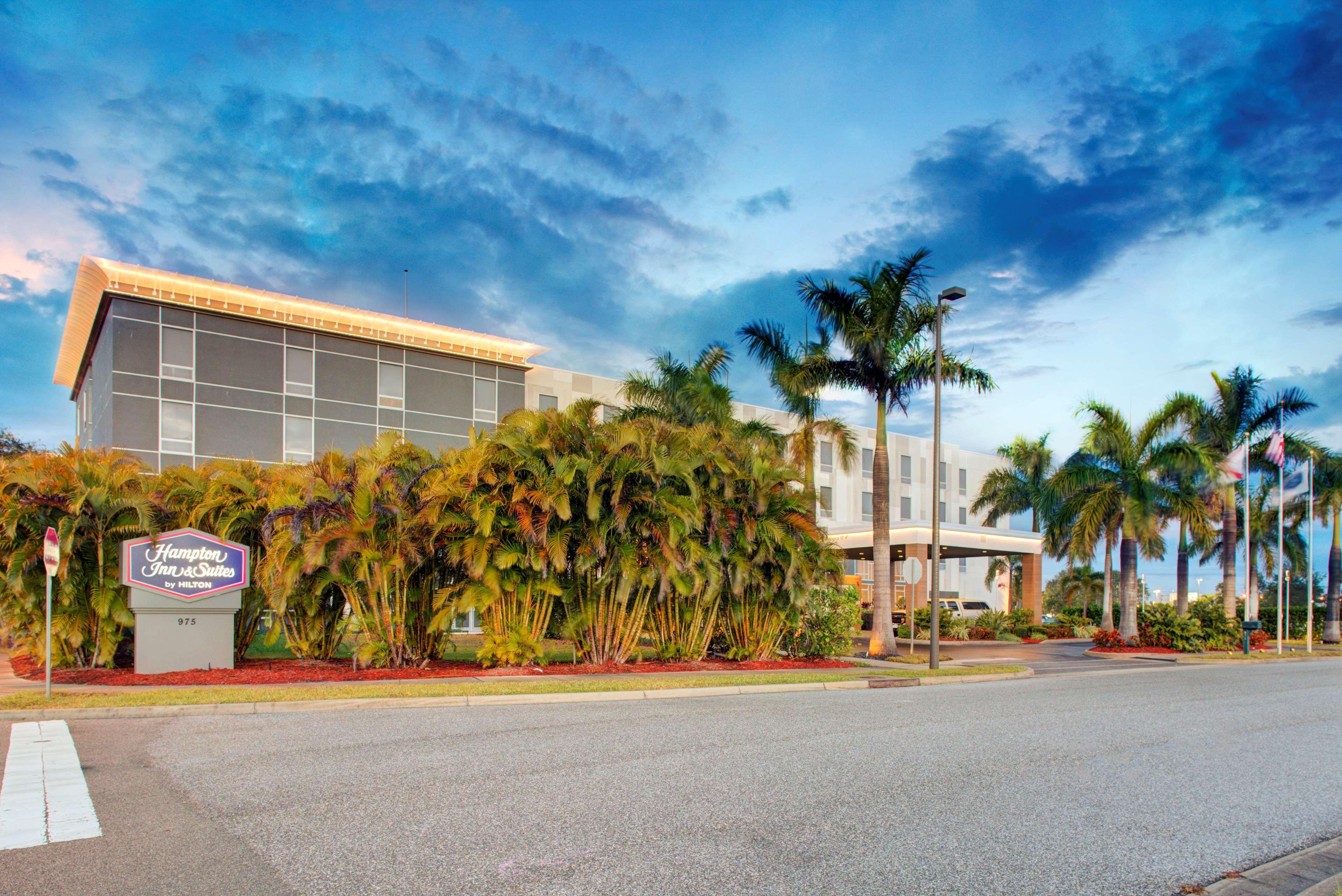 Hampton Inn & Suites Sarasota / Bradenton - Airport מראה חיצוני תמונה
